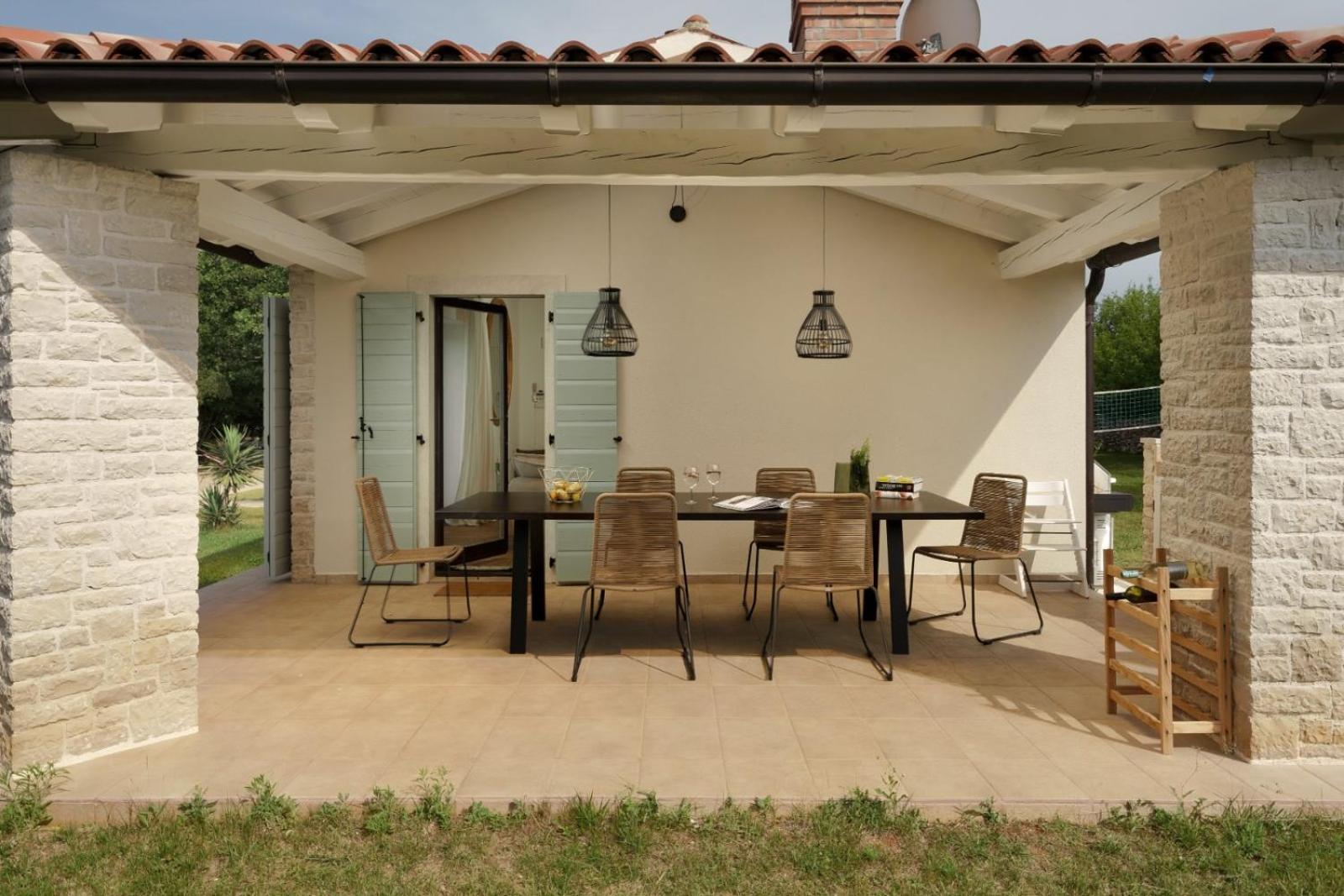 Luxury Villa In Istria - 9,000 Sqm Private Estate With Pool & Sauna, 15 Min To Sea, Near Fazana, 3 Bedrooms Jursici Exterior photo
